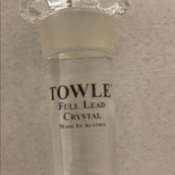 Full Lead Crystal Bottle Topper❤️ - Picture 3 of 4